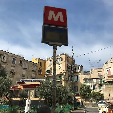 Sleepin Montesanto 招待所 *