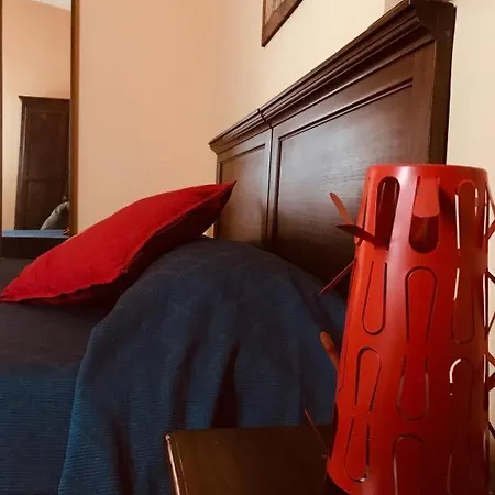 Sleepin Montesanto 3* Νάπολη